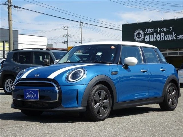 Bmw MINI COOPER D 5DOOR ベースグレード 2022