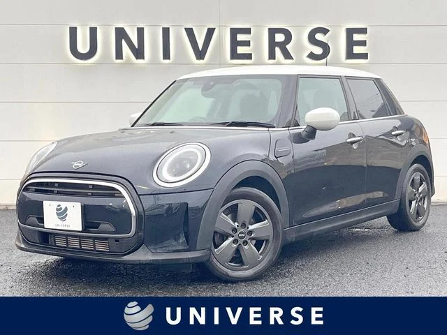 Bmw MINI COOPER 5DOOR ベースグレード 2021