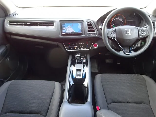 Honda VEZEL HYBRID ホンダセンシング photo 2