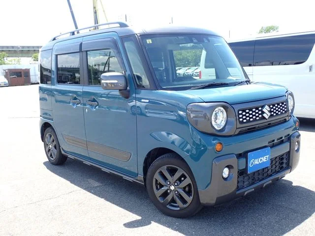 Suzuki Spacia GEAR ハイブリッドXZ 2023