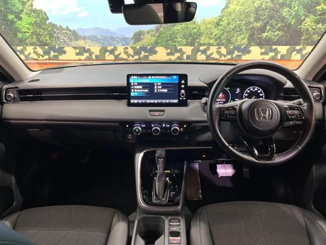 Honda VEZEL e:HEV Z photo 2