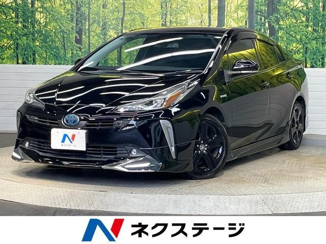 Toyota PRIUS A　プレミアム　ツーリングセレクション 2019