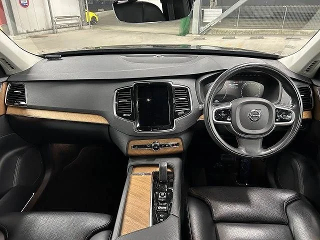 Volvo VOLVO XC90 B5　AWD　モメンタム photo 2