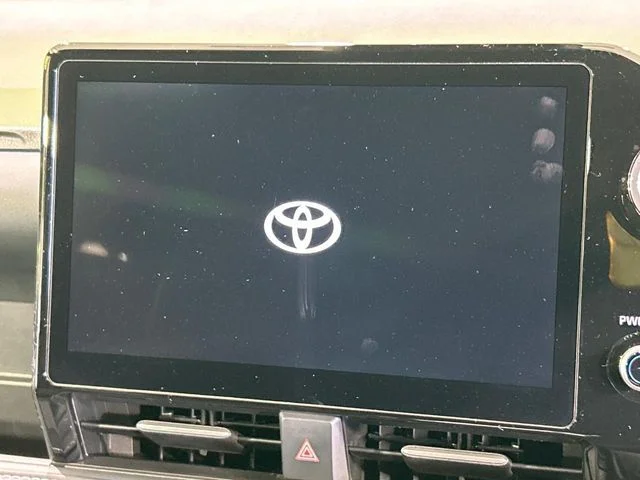 Toyota NOAH HYBRID S−Z photo 3
