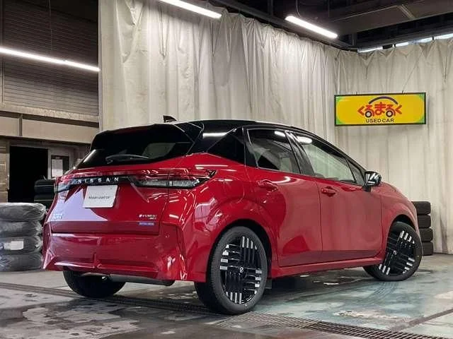 Nissan AURA G　FOUR　レザーエディション photo 2