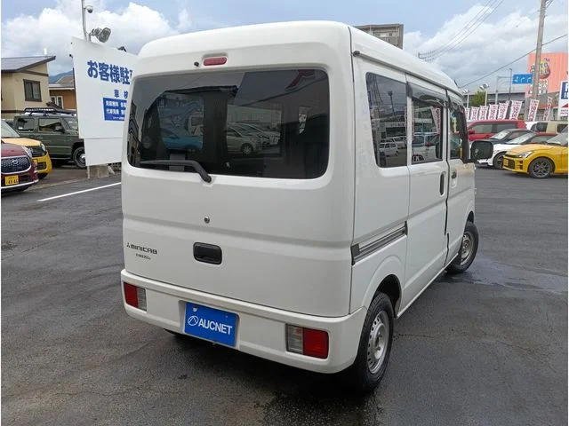 Mitsubishi MINICAB van M　ハイルーフ photo 2