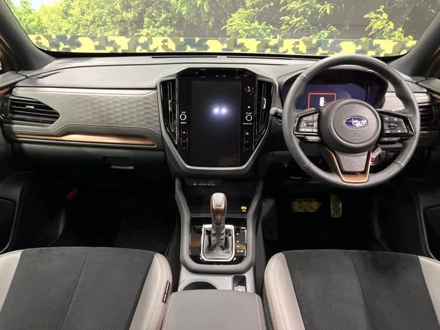 Subaru FORESTER スポーツ　EX photo 2