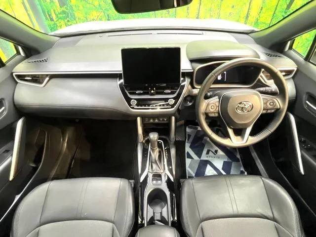 Toyota COROLLA CROSS HYBRID Z photo 2