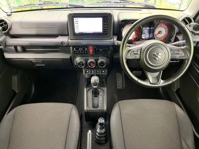 Suzuki JIMNY SIERRA JC photo 2