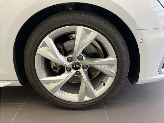 Audi AUDI A4 AVANT 35　TDI　Sライン photo 3