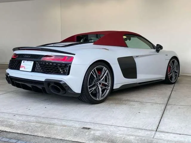Audi AUDI R8 Spyder V10パフォマンス5．2FSIクワSトロ photo 3