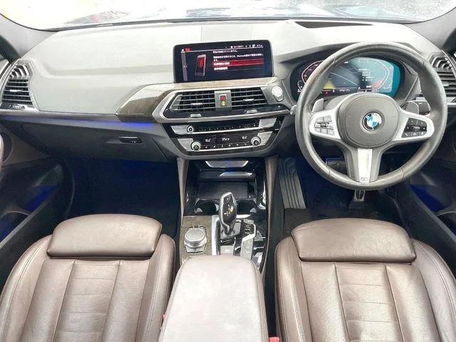 Bmw BMW X4 xDrive20d　Mスポーツ photo 2