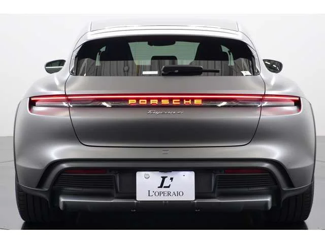 Porsche PORSCHE Taycan Cross Turismo 4 photo 4
