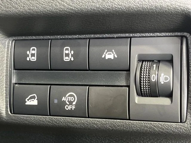 Mitsubishi DELICA MINI T photo 3