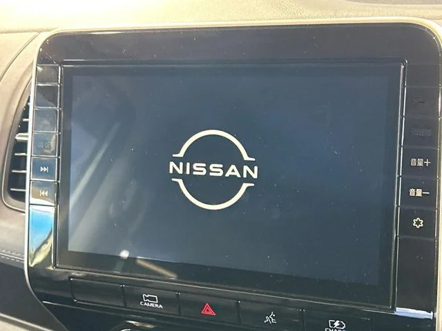 Nissan SERENA WG e−POWER　ハイウェイスター　V photo 3