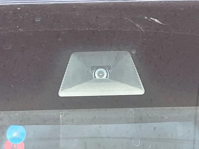 Honda N BOX CUSTOM L photo 3