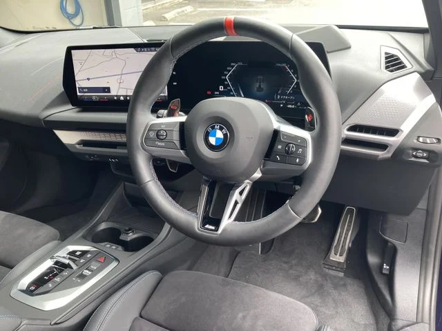 Bmw BMW 1series M135　xDrive photo 2