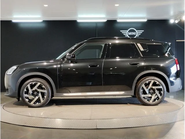 Bmw MINI COUNTRYMAN S　オール4 photo 2