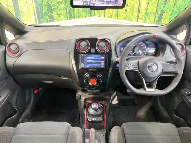 Nissan NOTE e－POWER　ニスモ photo 2
