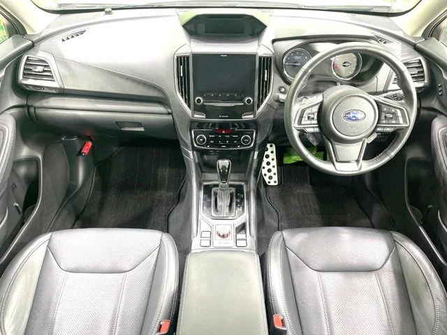 Subaru FORESTER アドバンス photo 2