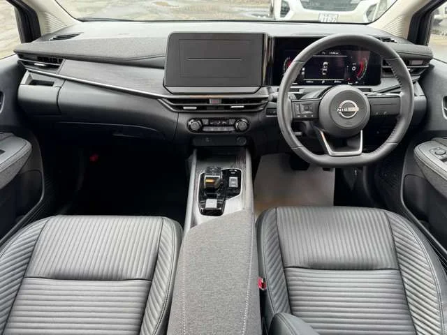 Nissan AURA G　FOUR　レザーエディション photo 3