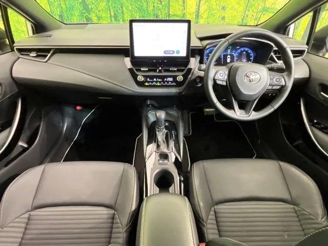 Toyota COROLLA TOURING HYBRID W×B photo 2