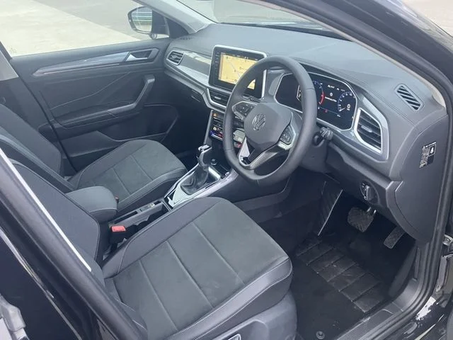 Volkswagen VOLKSWAGEN T-Roc TDI　スタイル photo 2