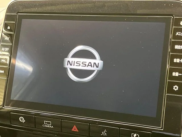 Nissan SERENA WG e−POWER　ハイウェイスター　V photo 3