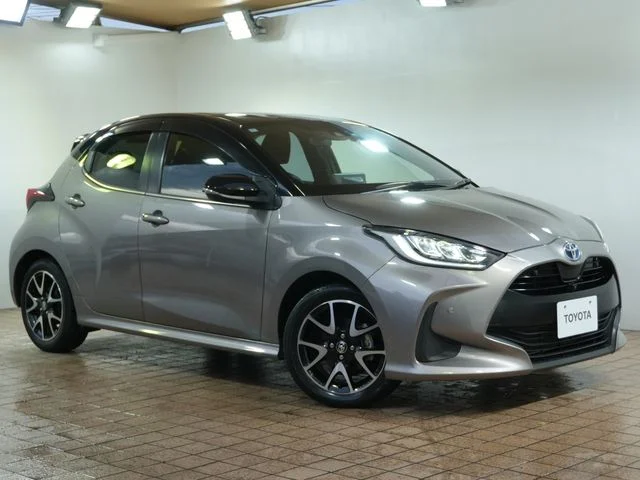 Toyota YARIS HYBRID Z 2020