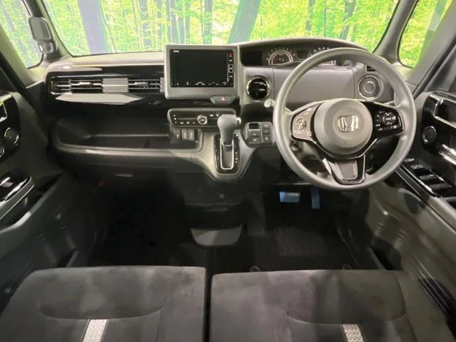 Honda N BOX 4WD L photo 2