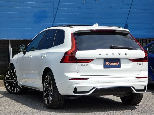 Volvo VOLVO XC60 ウルトラ　T6　AWD　PHEV photo 2