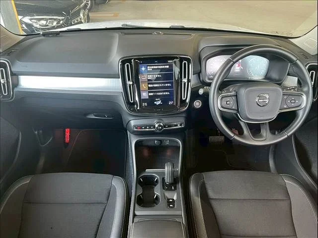 Volvo VOLVO XC40 T4　モメンタム photo 4