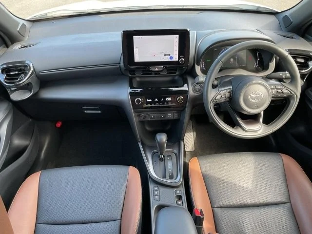 Toyota YARIS CROSS HYBRID Z　アドベンチャー photo 2