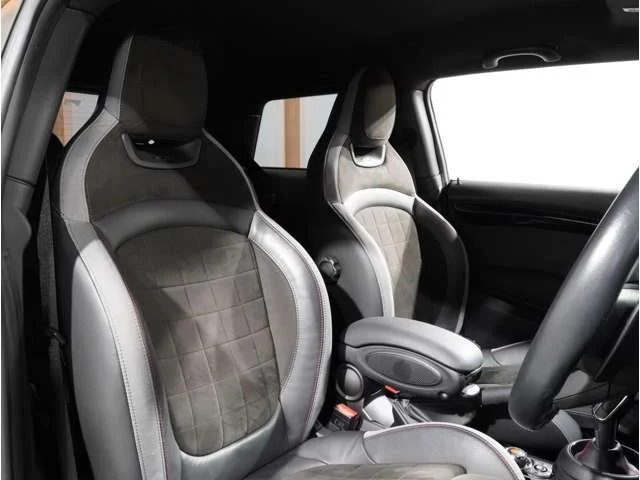 Bmw MINI ジョンクーパーワークス photo 4