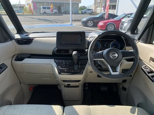 Nissan ROOX X photo 3