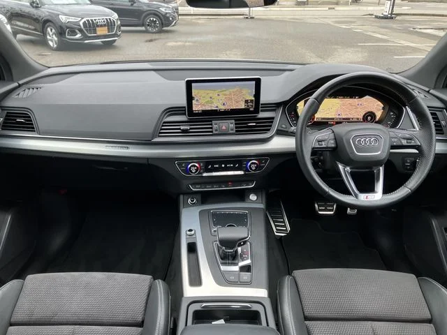 Audi AUDI Q5 40TDI　クワトロ　スポーツSラインP photo 2