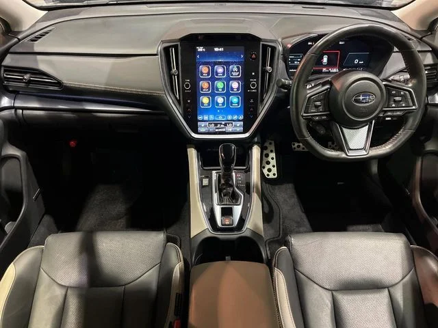 Subaru LEVORG LAYBACK リミテッド　EX photo 2