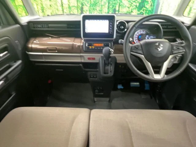 Suzuki Spacia GEAR マイスタイル photo 2