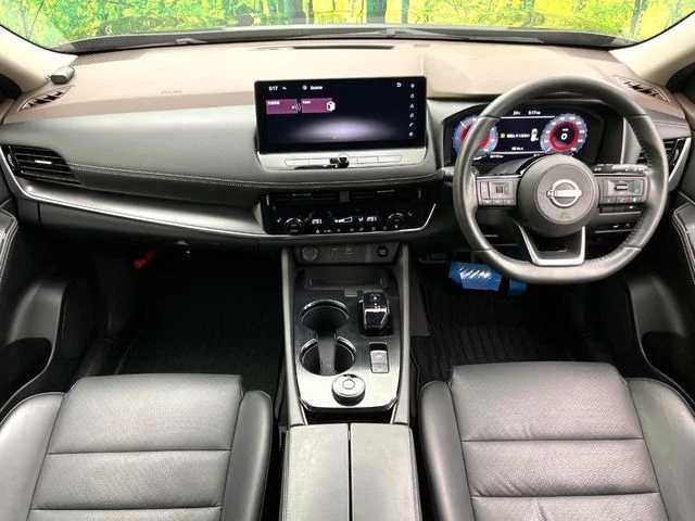 Nissan X-TRAIL HYBRID 4WD X　e−4ORCE photo 2