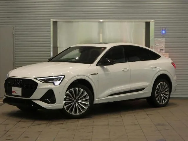 Audi AUDI e-tron SPORTBACK 55　クワトロ　Sライン 2023