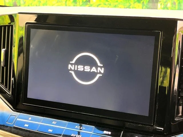 Nissan ELGRAND 250ハイウェイスターS photo 4