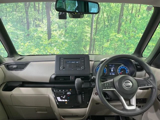 Nissan ROOX X photo 2
