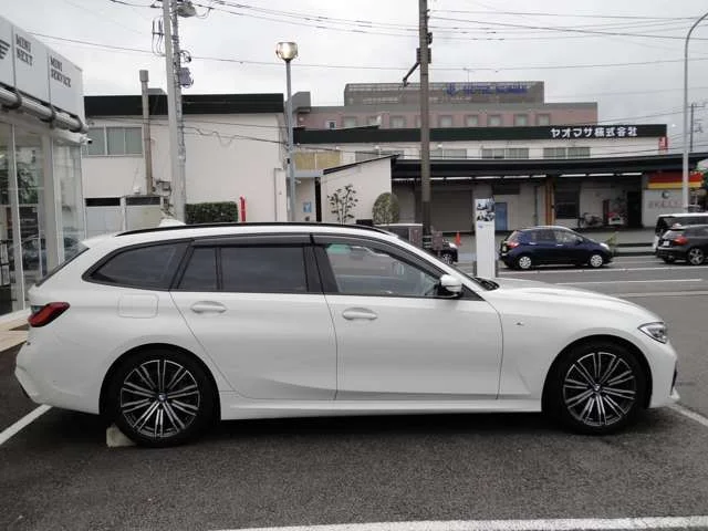 Bmw BMW 3series TOURING 320i　Mスポーツ photo 3