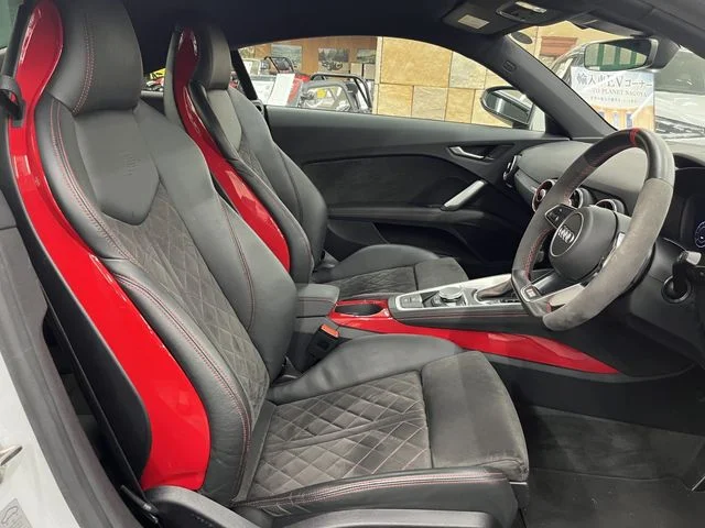 Audi AUDI TT coupe Sライン　コンペティションプラス photo 4