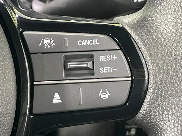 Honda N BOX CUSTOM 4WD ベースグレード photo 4