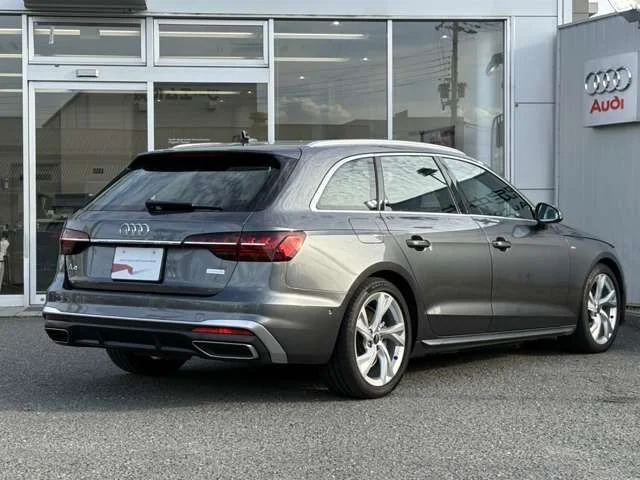 Audi AUDI A4 AVANT 35　TDI　Sライン photo 3
