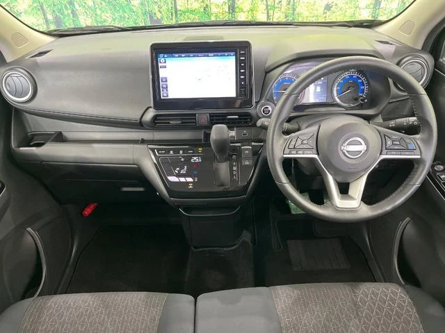 Nissan DAYZ ハイウェイスターX　プロパイロットEd photo 2