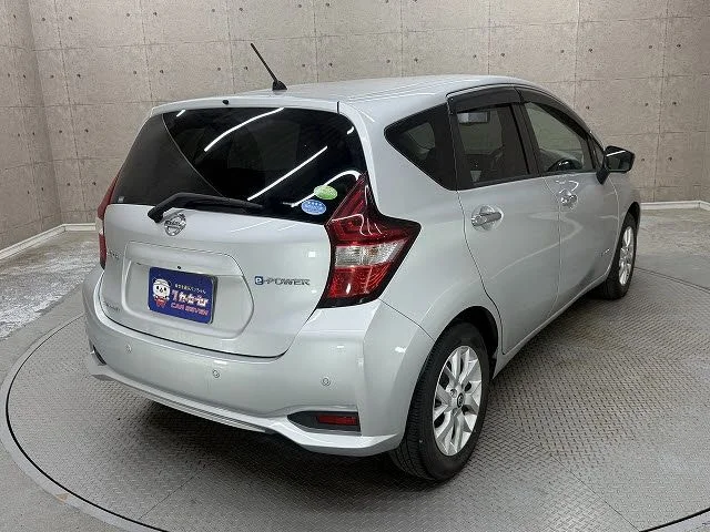 Nissan NOTE e－POWER　メダリスト photo 4