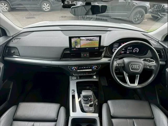 Audi AUDI Q5 40　TDI　クワトロ　アドバンスド photo 3