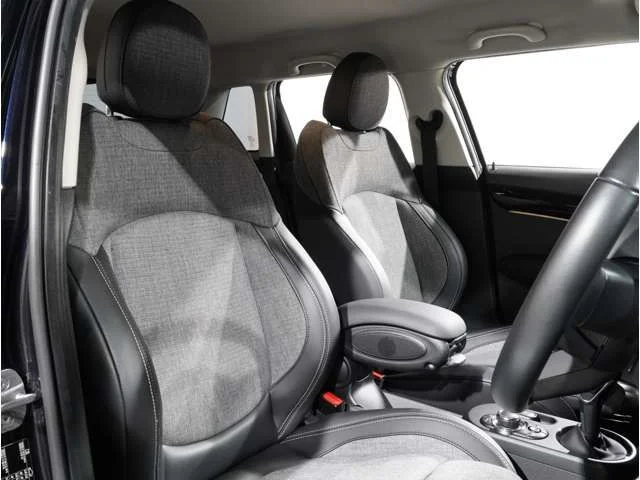 Bmw MINI COOPER S 5DOOR ベースグレード photo 4